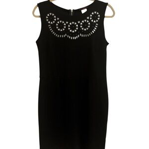 mark. Elegant Black Sleeveless Mini/Dress with Studded Neck